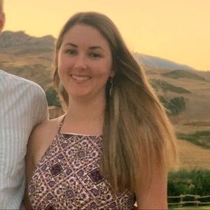 Meet your Posher, Rebecca